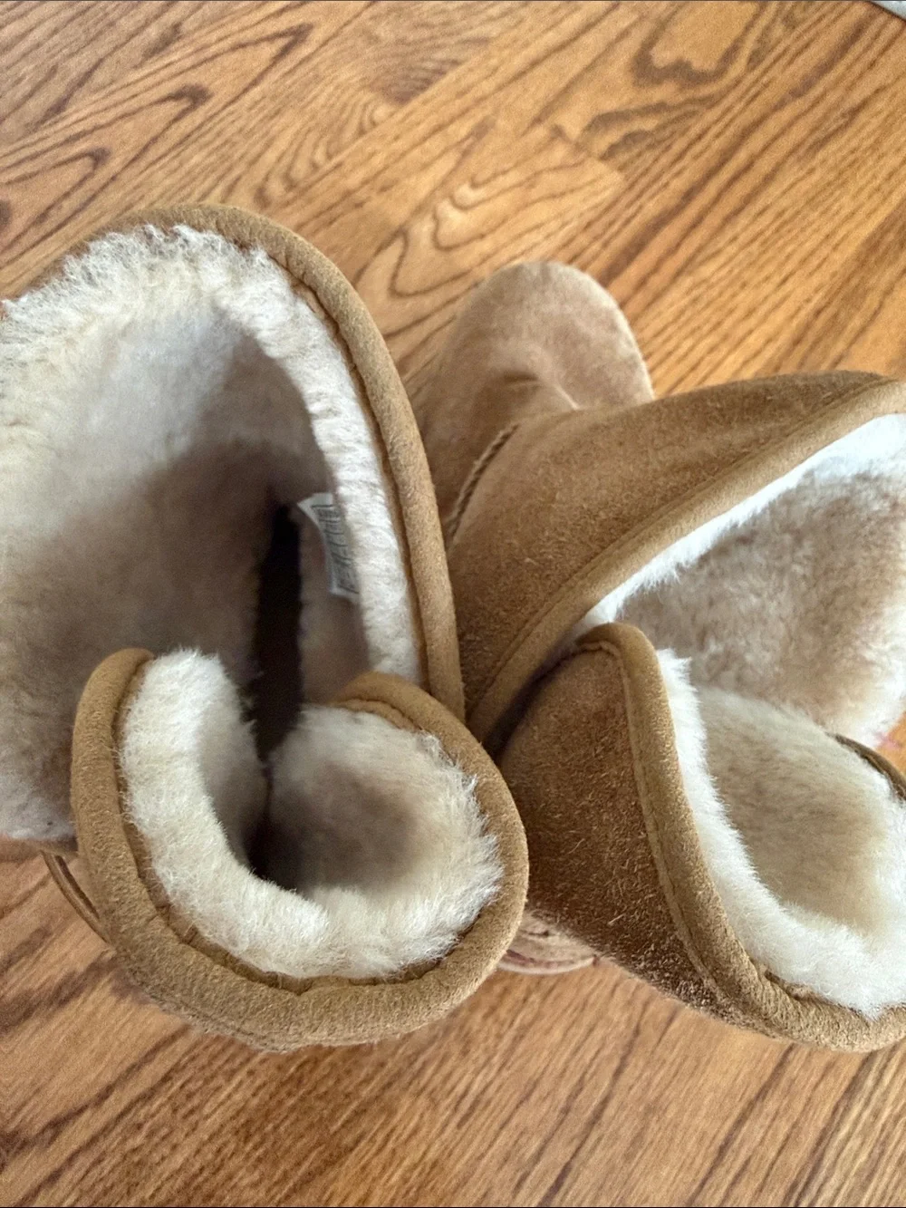 UGG Kids Chestnut Suede Button-Detail Boot